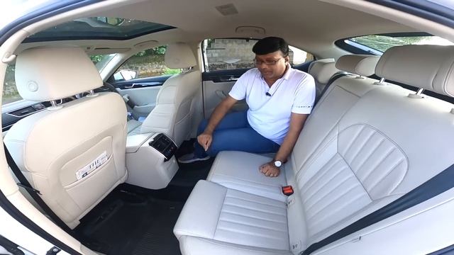 Skoda Superb with 2L petrol engine and 7 speed gearbox | Review by Baiju N Nair смотреть онлайн