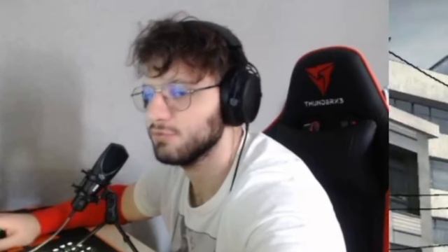 ПОЗВОНИЛ СТРИМЕРУ В ДВЕРЬ и ЗАСТАВИЛ СЛИТЬ КАТКУ! смотреть онлайн