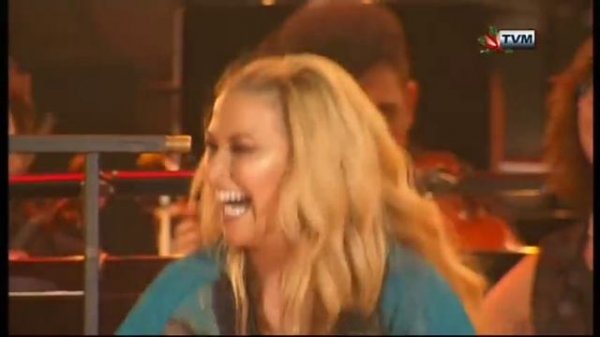 Anastacia - Sick and Tired / Paid My Dues (Joseph Calleja Malta Concert 2015)