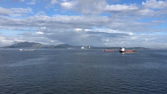 Начало радуги. Вход в Панамский канал. Bahia Flamenco 06.03.2022 #panamacanal #началорадуги смотреть онлайн