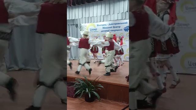 ансамбль "Теремок". город Аккерман. #украинские #танцы #Белгород - Днестровский смотреть онлайн