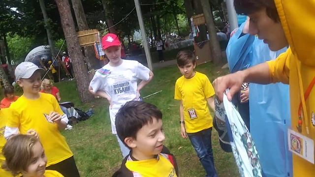 Учимся играть "Баба Куца" Кубань. 1.06.2023 Защищаем детей от «европейских ценностей» смотреть онлайн