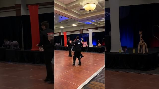 Country Two step смотреть онлайн