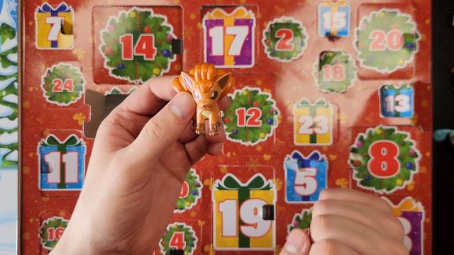 *Day 21* - 2022 Pokémon Deluxe Holiday Calendar Countdown! смотреть онлайн