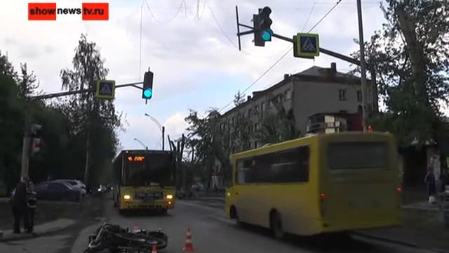 Девушка за рулём Verna права смотреть онлайн