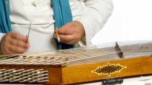 Иранский сантур. Исполняет Hamid Reza Dadoo (Хамид Реза Даду)