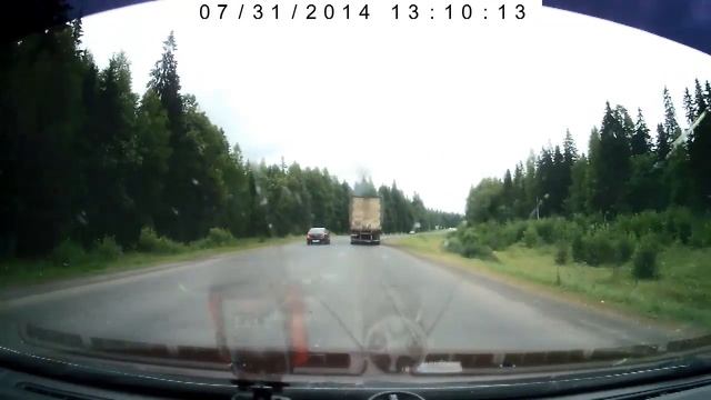 Пенсионер - обгон в слепую. Geely MK У708РА18 смотреть онлайн