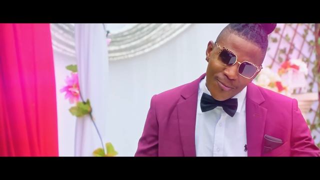 Rich Bizzy - Chibanyonge [official video] смотреть онлайн