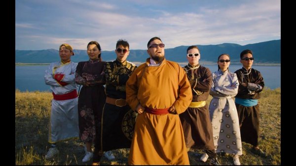 ДИСКОШЕЙК (Клип) - ИШКИН ОГЛУ & танц.гр. "NOA"