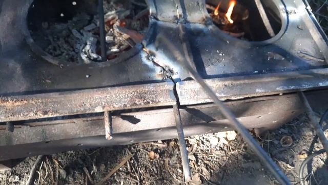 Сварка ЧУГУНА электродом УОНИ-13/55 без медной проволки НЕ профессиональным сварщиком. смотреть онлайн