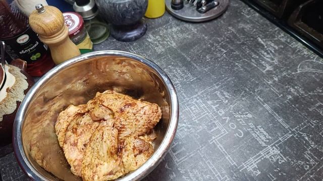 ЗАПЕЧЁННЫЕ КУРИНЫЕ КРЫЛЫШКИ #418 смотреть онлайн
