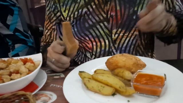 Старая Русса. Кафе бар "Башня" смотреть онлайн