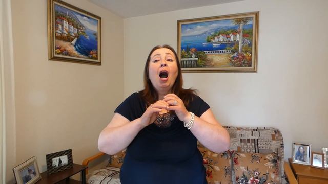 Yelena Mamedova, Soprano, А. Островский "А у нас во дворе" смотреть онлайн