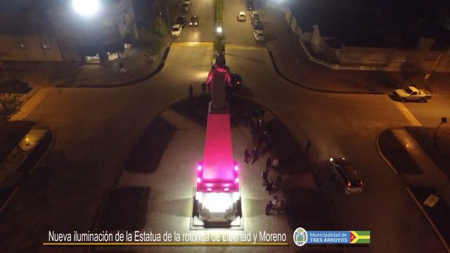 Nueva iluminación de la Estatua de la rotonda de Libertad y Moreno смотреть онлайн