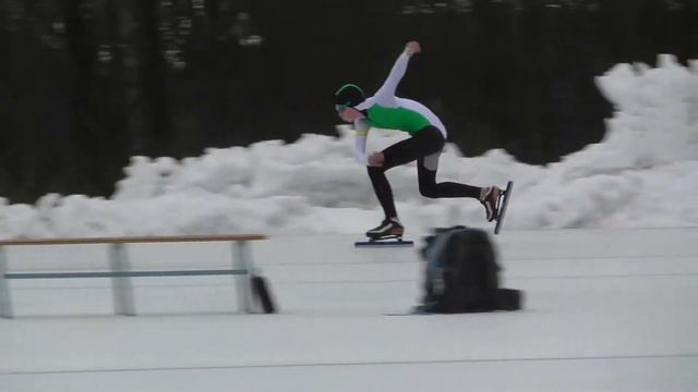2018-12-01. Risengaløpet - Viktor Smedstad Haukaas på 500-meter смотреть онлайн