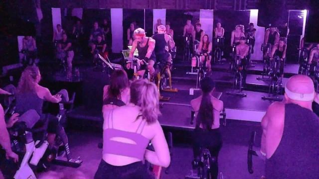 Cinco de Spin: 45-Minute Fiesta Ride for Fun, Fitness, And Celebrating Cinco de Mayo! смотреть онлайн