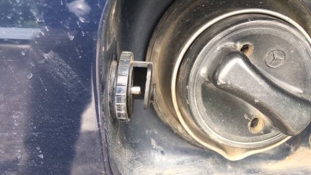 Вакуумный замок лючка бензобака w202 смотреть онлайн