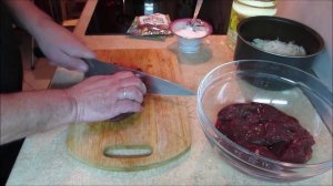 Говяжья печень в мультиварке.  Быстро, просто, вкусно