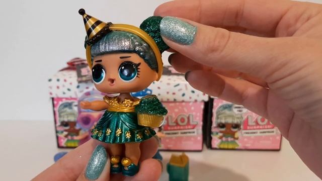 Моя Коллекция кукол LOL Present Surprise | Как Найти Нужную Куклу ЛОЛ Сюрприз по Весу | Распаковка смотреть онлайн