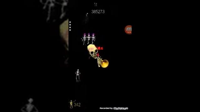 Скелет играет на тромбоне смотреть онлайн
