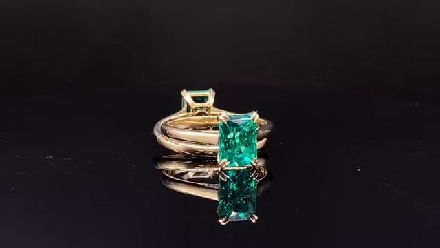 Нежное золотое колечко с колумбийским изумрудом смотреть онлайн