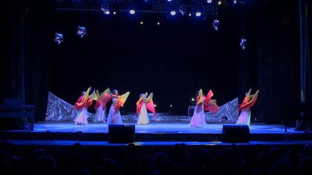 Восточные танцы / Bellydance / Танец с шалью смотреть онлайн