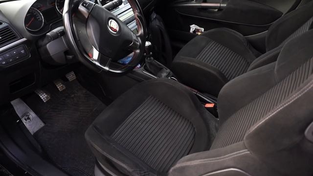 Fiat Grande Punto Abarth или  фиат Grande Punto 1.4 с яйцами:  автообзор