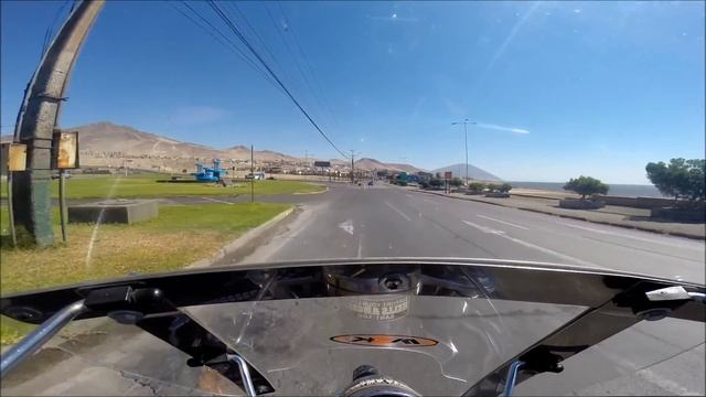Paseo por Antofagasta (Chile) en mi Suzuki Intruder VS800 смотреть онлайн