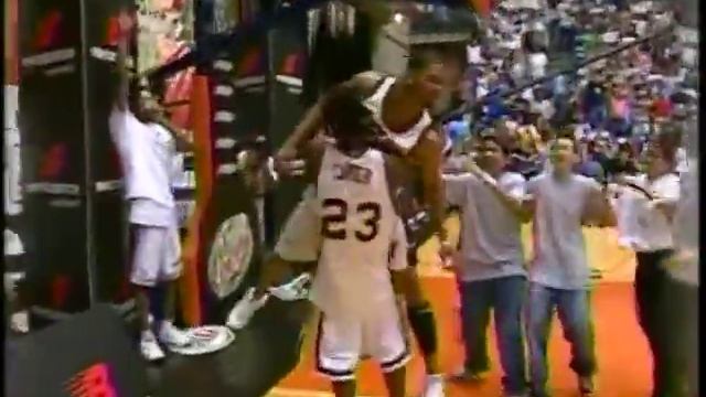 Top 10 Dunks -- College Basketball Slam Dunk Contest смотреть онлайн