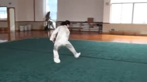 Мастерица Сюэ Цюн (薛瓊) демонстрирует багуачжан (八卦掌).
