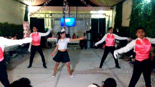 Grupo coreografico Dey Croom dance xv de minerva смотреть онлайн