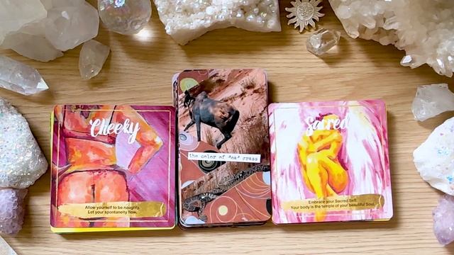 Sappho's Fragmented Oracle by SapphicTarot | Flipthrough, Guidebook, Review, Pairings & Reading смотреть онлайн