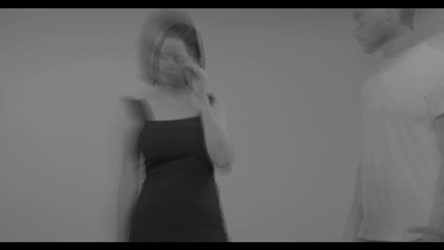MIA – NIŠTA ILI SVE (OFFICIAL VISUALIZER) смотреть онлайн