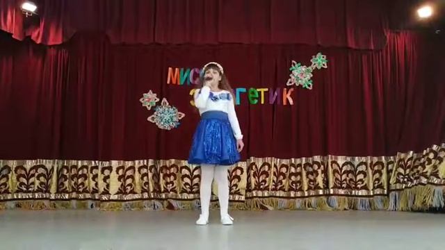 "Родны мой край" в исполнении автора песни Ведерчик Александры смотреть онлайн