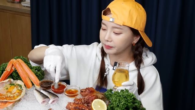해산물 파티 ? 전어회 연어 개불 해물 먹방 (ft. 소맥 ?) Raw Seafood Shrimp Spoon Worm Sea Squirt Mukbang ASMR Ssoyoung