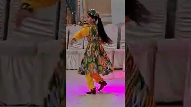 Сони тойда "узбекский танец" смотреть онлайн