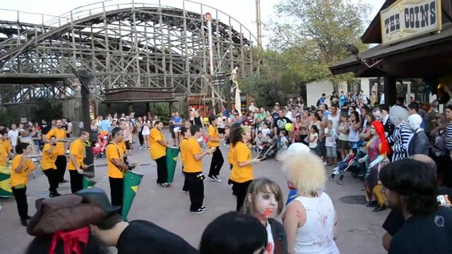 Port Aventura Halloween - Порт Авентура Хэллоуин смотреть онлайн