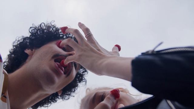 Малиновые поцелуи СТИХИ-МОТИВАТОРЫ Скоро лето смотреть онлайн