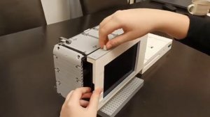 Модель персонального компьютера из Лего.