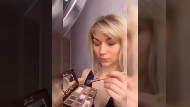 Как скрыть синяк с помощью вечернего мейка:) смотреть онлайн