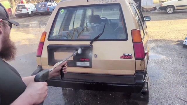 1986 Toyota Tercel 4wd wagon resurrection: gas tank cleaning+ pressure washing! смотреть онлайн