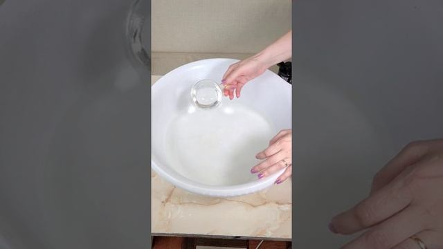 Хитрости стирки или почему у меня всегда яркие футболки. #стирка #стираю #стирать #мыть #советы смотреть онлайн