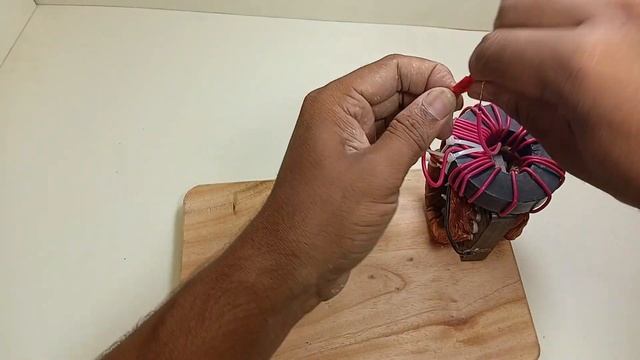 Free Electricity Generator 1magnet and fan coil and 12v dc motor with 10k Free Electricity Generato смотреть онлайн