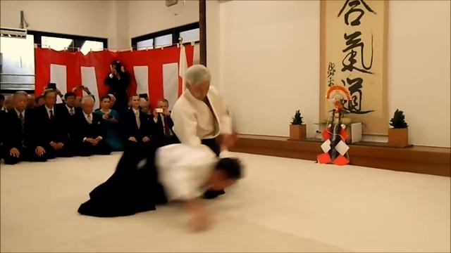 4 Моритеру Уэсиба (досю). Новогодняя демонстрация айкидо (2017)