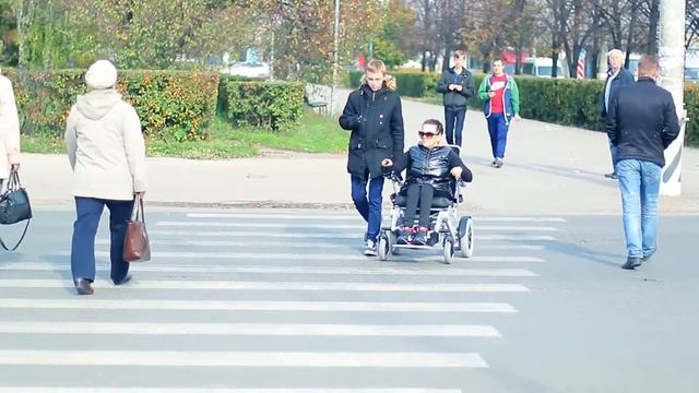 Электроколяска Пони смотреть онлайн