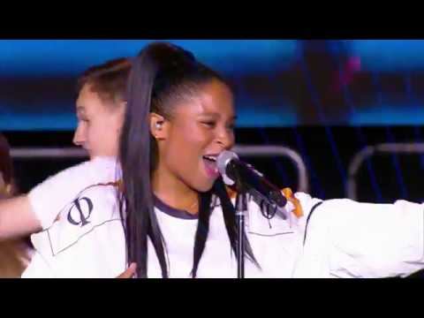 VIII Всероссийская премия "Выпускник-2018". Выступление Nabiha в Гостином дворе! смотреть онлайн