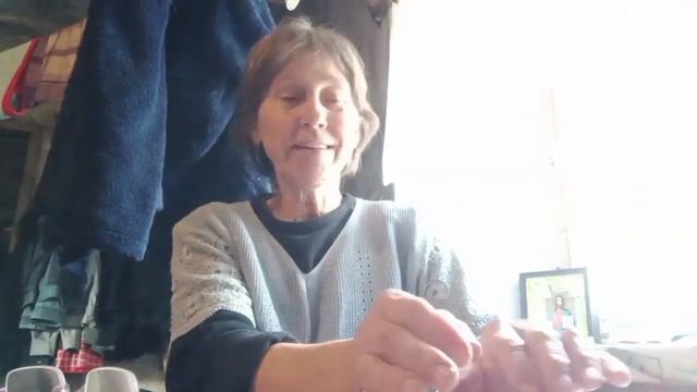 Хорошо,что я нашла свидетельство о браке.Попытаюсь маме сделать российский паспорт.😊 смотреть онлайн