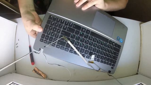 Петли экрана ноутбука как снять смотреть онлайн
