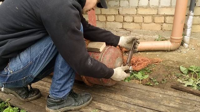 СУПЕРСПОСОБ! Открутить вентиль(кран) газового баллона без сварки, без съемников, без помощника! смотреть онлайн