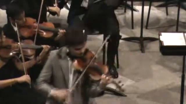 Raúl Roa / Mozart Violin Concerto No. 4 In D Major K.218 - 1st Movement - Allegro